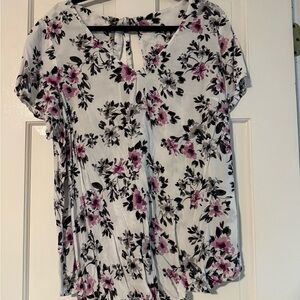 Torrid White and Pink Flutter Sleeve Blouse Tie Front
